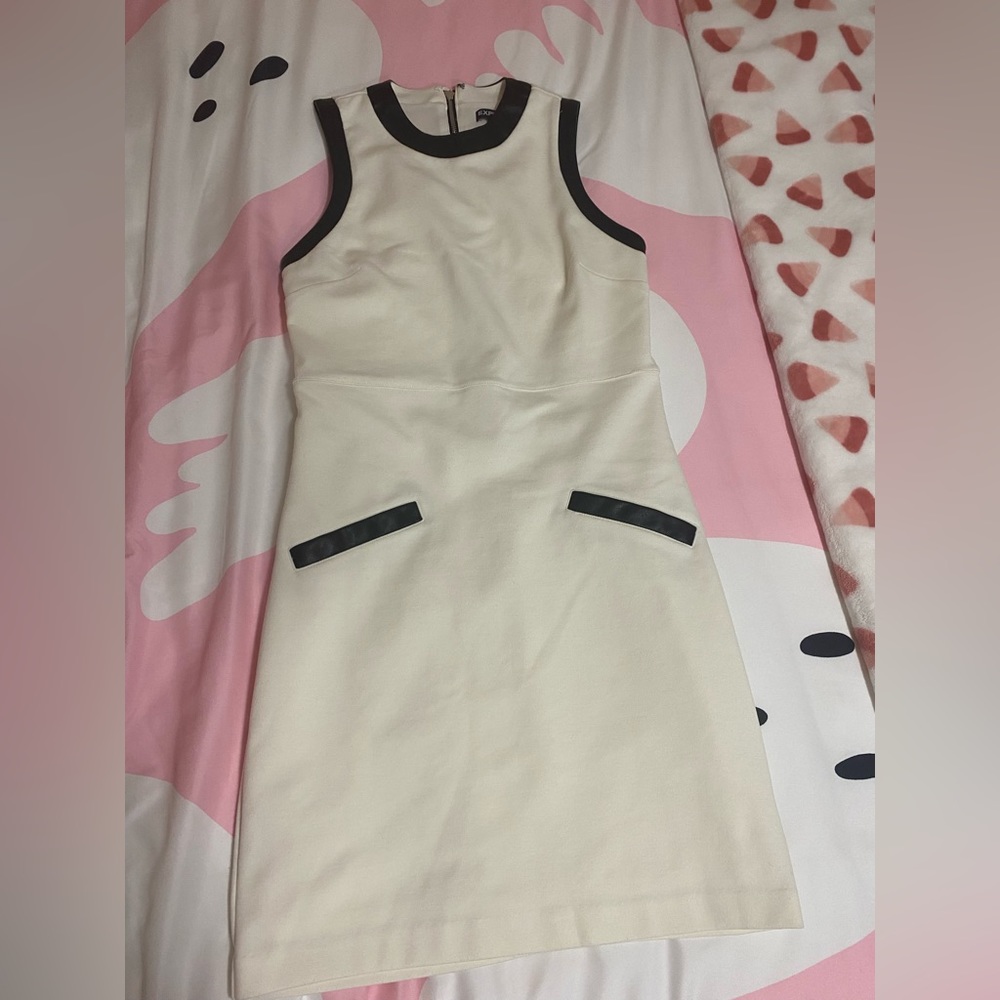 White express dress